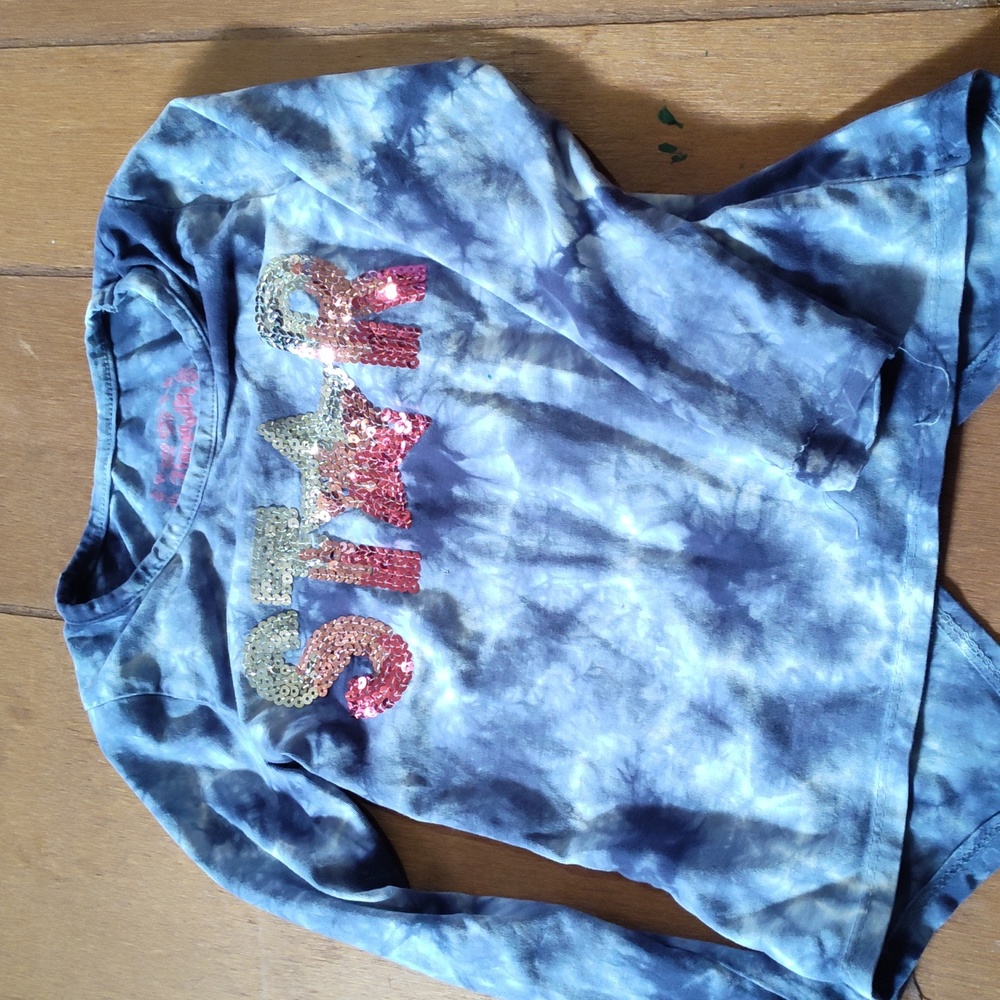Girls blue tie-dyed top
